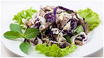 Cabbage pork salad - ញុំាស្ពៃក្តោបសាច់ជ្រូក
